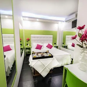 kleopatra-design-hotel.hotels-amalfi.com/